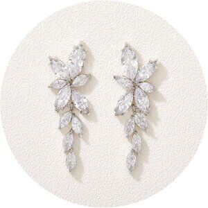 Marquise Cubic Zirconia Bridal Earrings, Elegant Wedding Earrings for Brides Bri